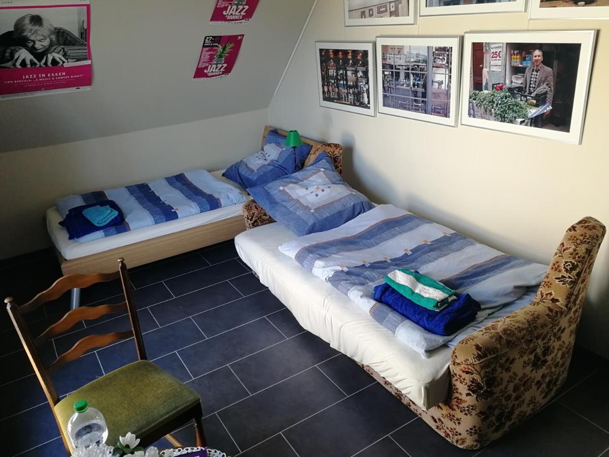 Gaestezimmer 10 Min Von Der Altstadt Entfernt Hattingen Exterior photo